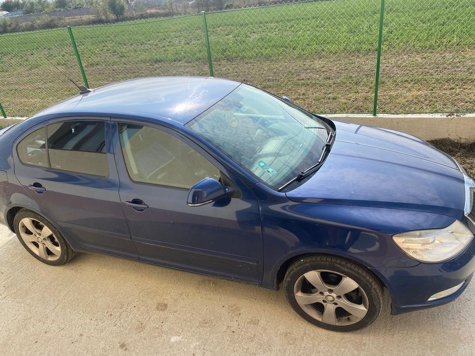 Vand skoda octavia 2 cu cutie automata