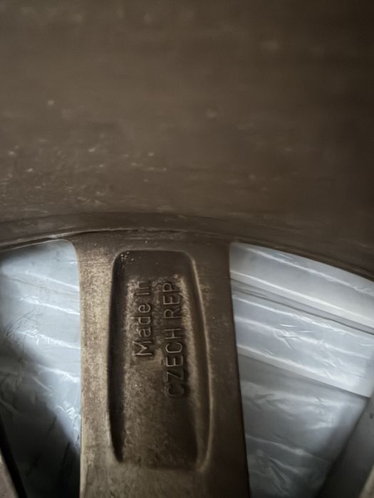 Jante Skoda superb set 4 bucati + anvelope VARA Michelin Pilot sport 5