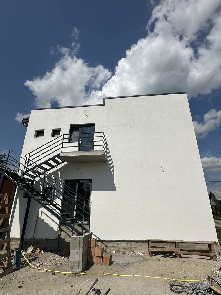 OCAZIE! Cladire/ Casa/ Spatiu Comercial Nou P+1
