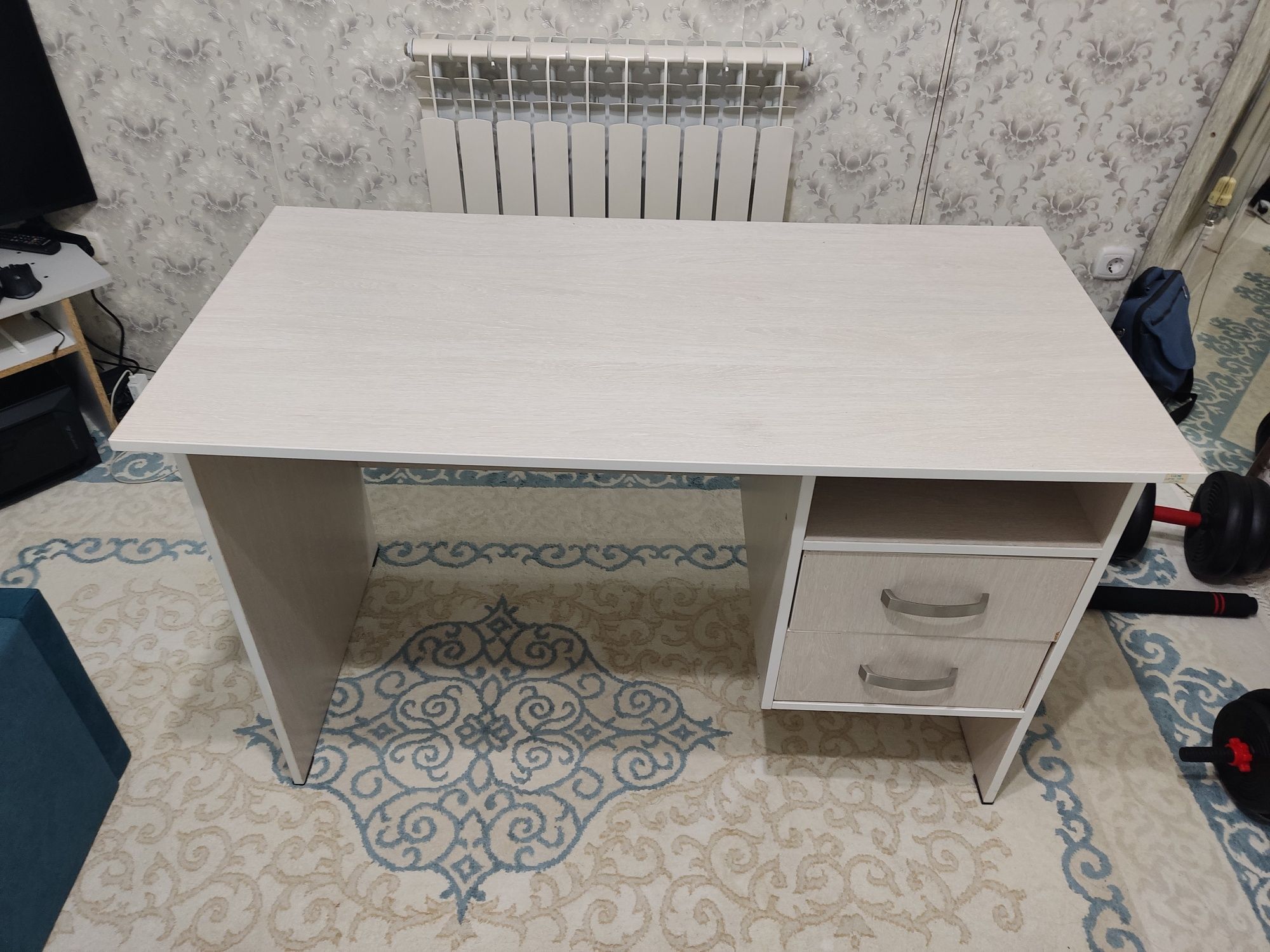 Игровой компьютер +геймпад в подарок
