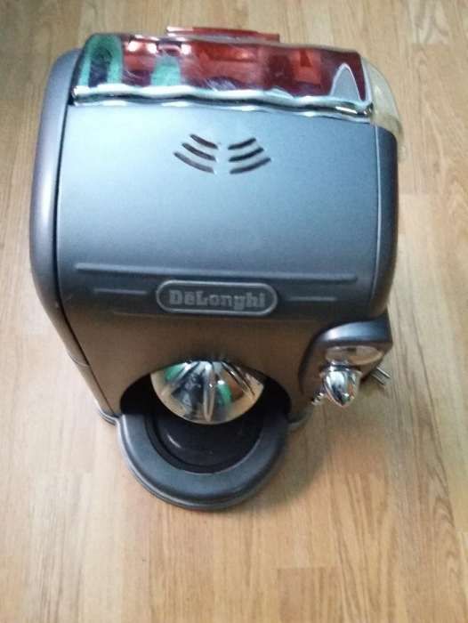 vind cafetiera DELONGHI MODEL ICM80 fara cana,pentru piese