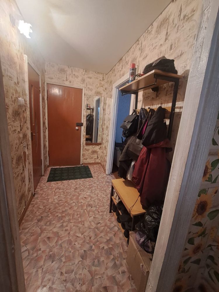 Продам квартиру в п.Аксу