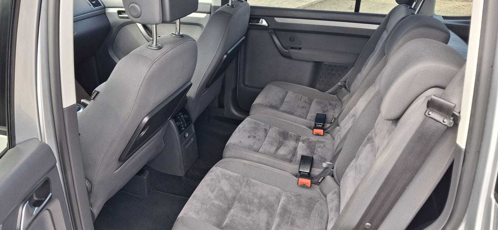 Vand Vw Touran ,an 2013,motor 2.0 Diesel,Euro 5