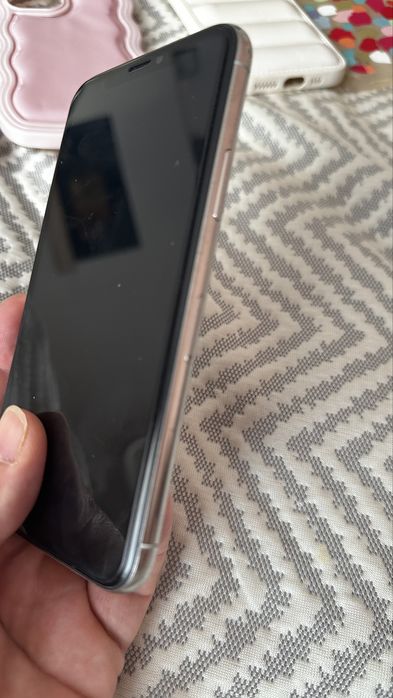 Se vinde iPhone 11 pro