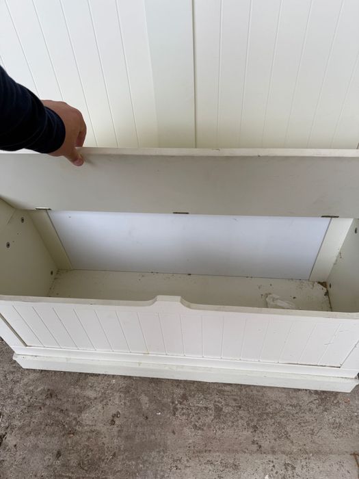 Cuier Modern 80 cm latime