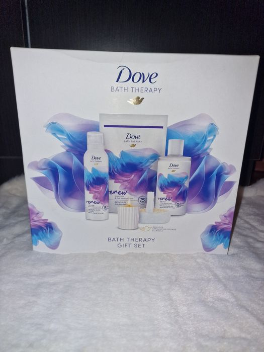 Set Cadou Exclusiv Dove Renew Bath Therapy