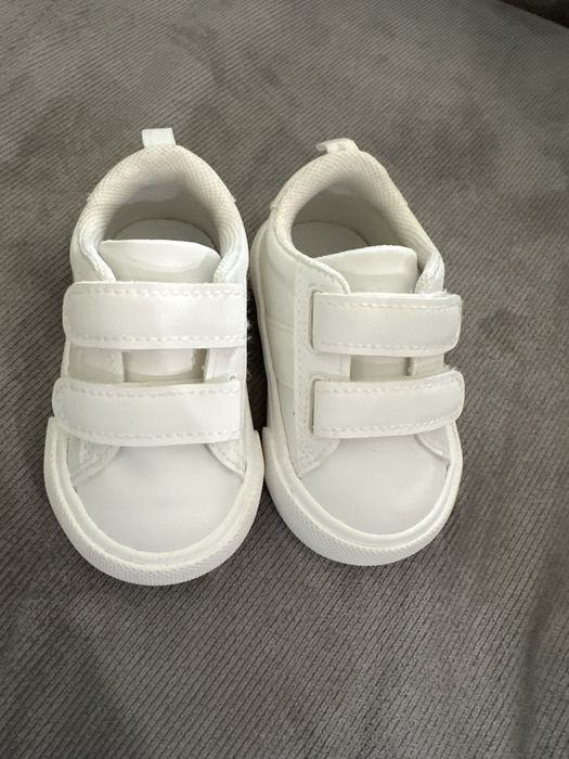 Бебешки маратонки/кецове H&M