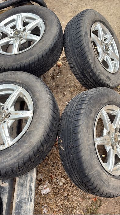 шины в отлично состояни