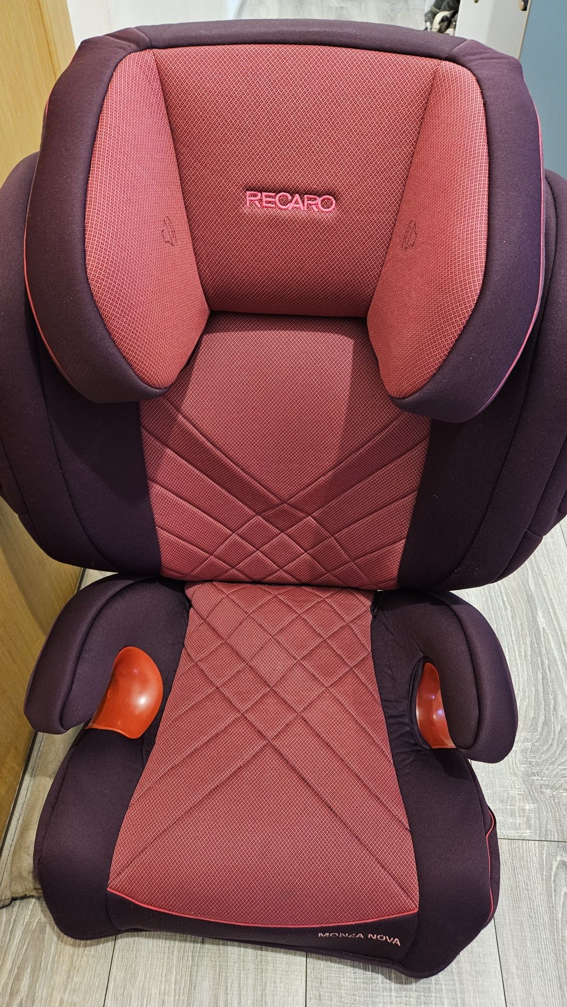 Столче за кола Recaro Monza Nova IS Seatfix Power Berry