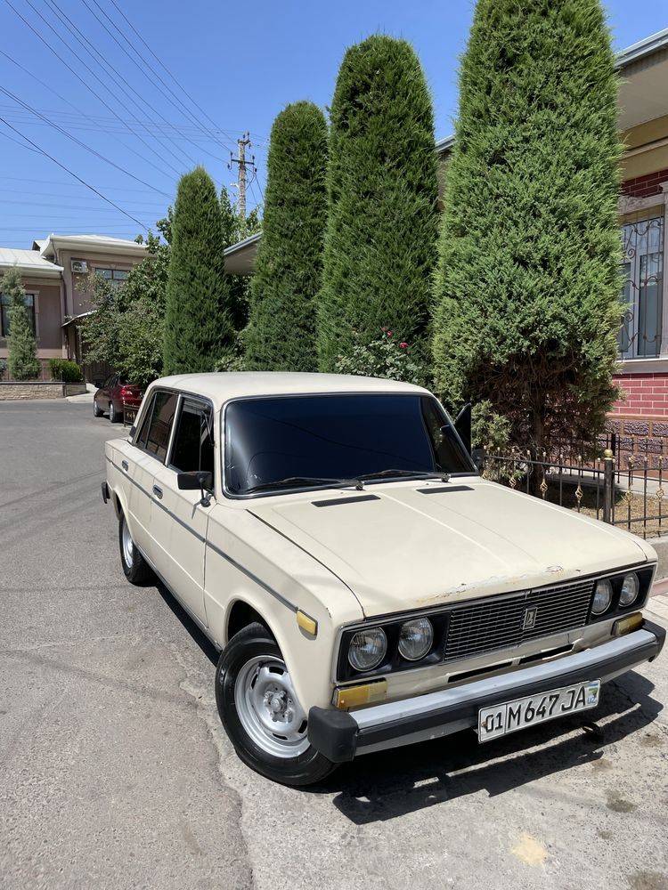 Jiguli vaz 2106 srochna sotiladi