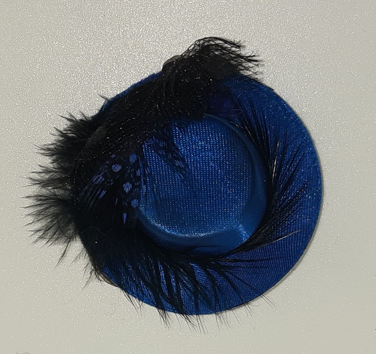 Pălăriuța broșă, breloc Portugal, miniatura, papusa