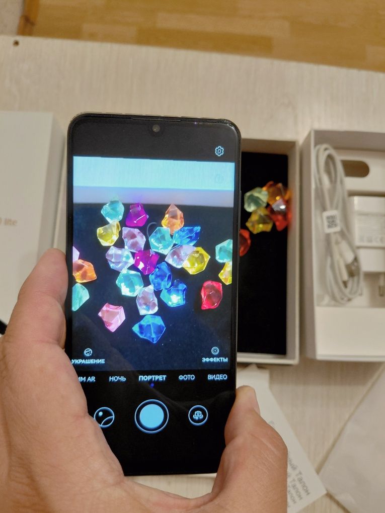 Huawei P30 lite (Черного цвета)