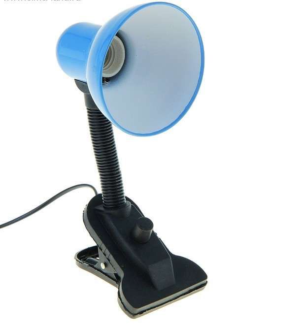 Настольная лампа на прищепке от интернет-магазина discount-center.kz