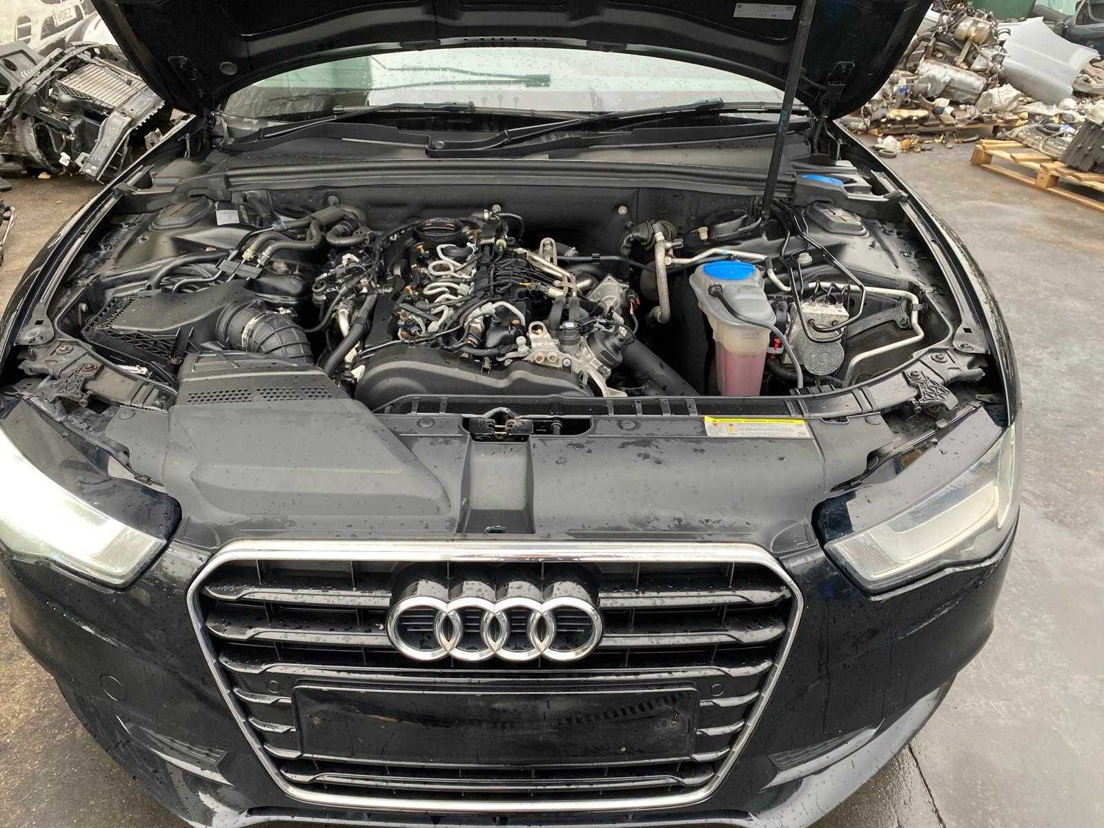 Dezmembrez audi a5 b8 2,0 CGL/bara fata a5/capota a5/usa a5/stop/aripa