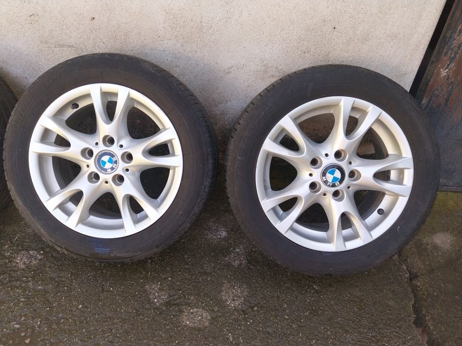 ПЕРФЕКТНИ Оригинални Алуминиени джанти 16 ET44 7J с летни гуми БМВ/BMW