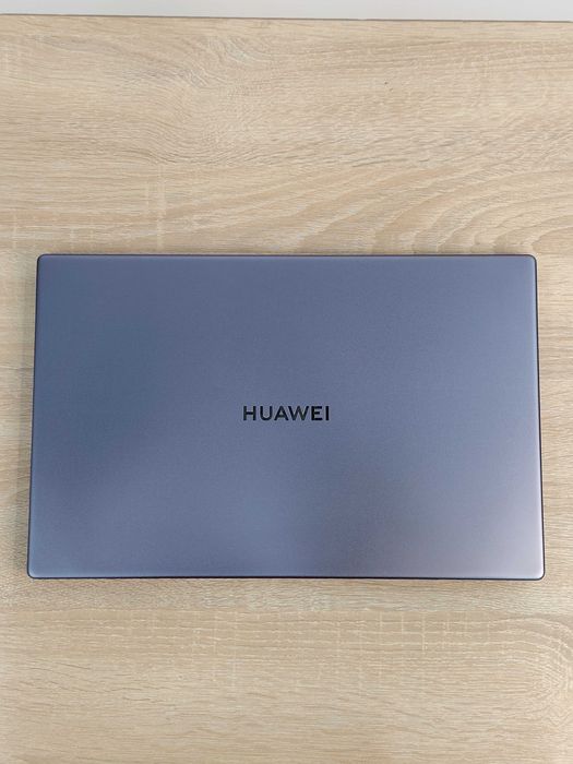 Huawei MateBook D15/Core i3-10110U/8GB DDR4/SSD 256GB/15.6”IPS Full HD