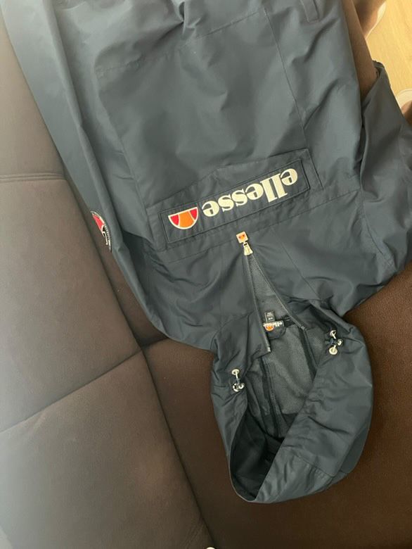 Ветровка Ellesse