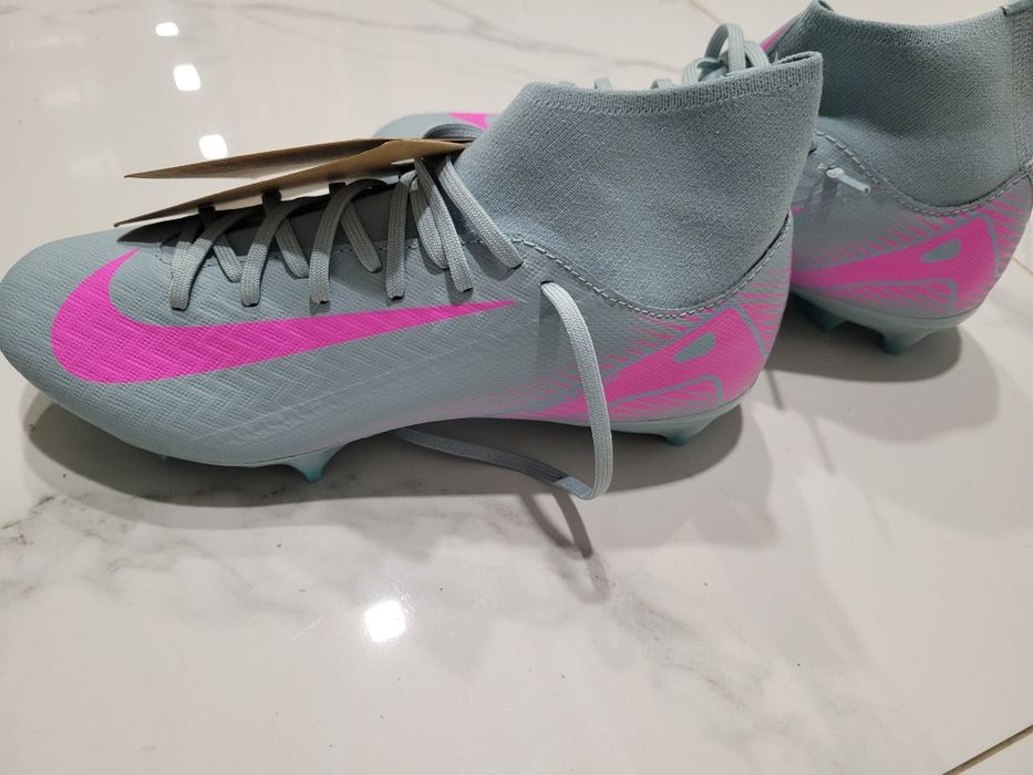 Crampoane Nike gri