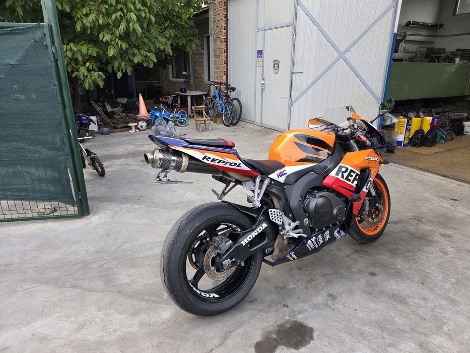 Honda cbr 1000 rr