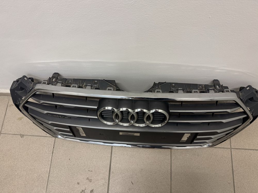 Решетка AUDI A5 S-line B9
