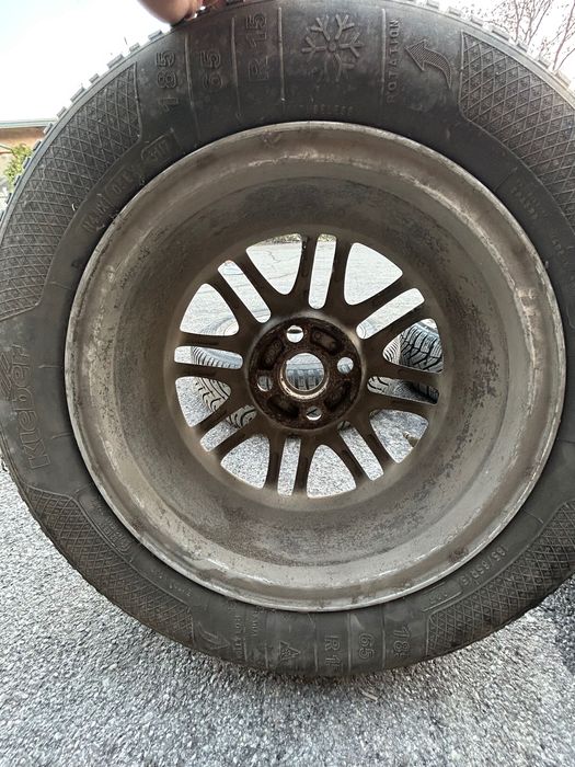 Зимни Гуми Мишелин С Оригинални Джанти за Форд