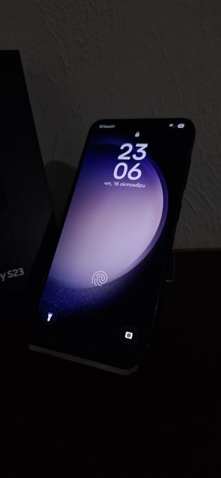 Samsung S23 256/8 GB