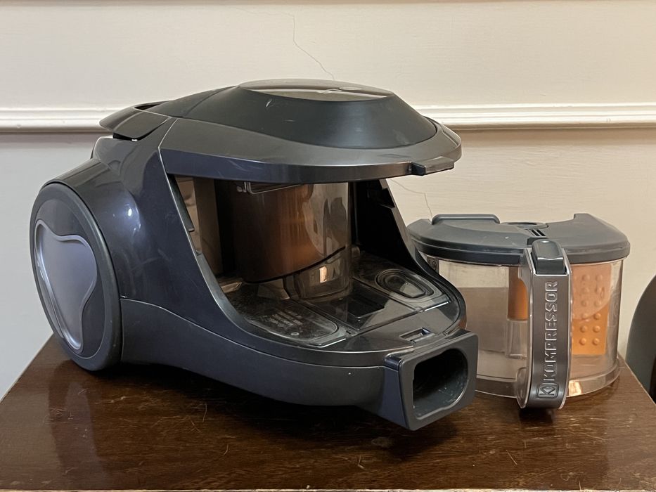 Пылесос LG VK76W02HY