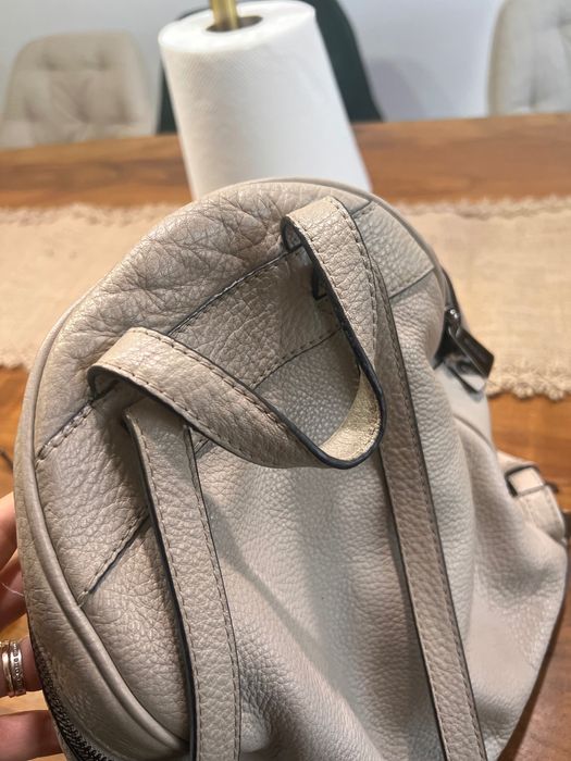 Rucsac ghiozdan MK bej în stare bună original