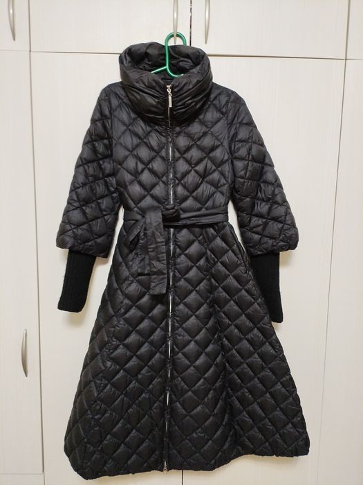 Продам очень теплую и модную куртку