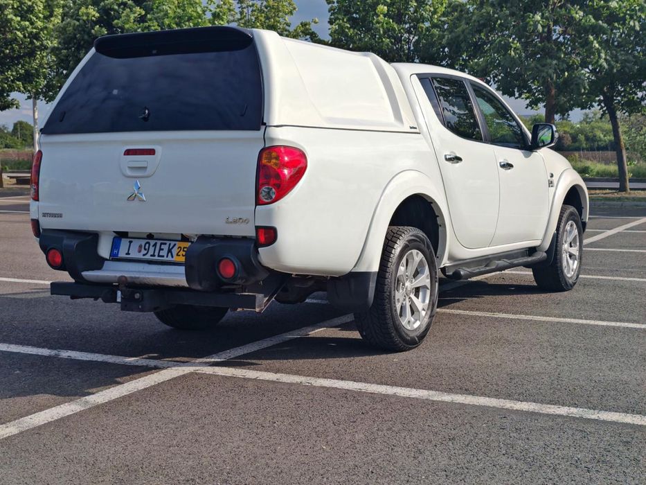 Mitsubishi L200 Automatic piele scaune electrice recent adus