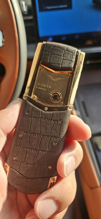 VERTU сотилади холати яхши