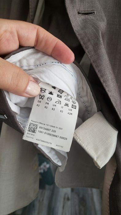 Costum clasic Hugo Boss