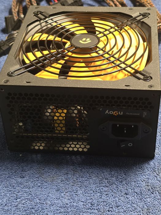Vând Sursă PC nJoy Woden 850W, certificare 80 Plus Gold