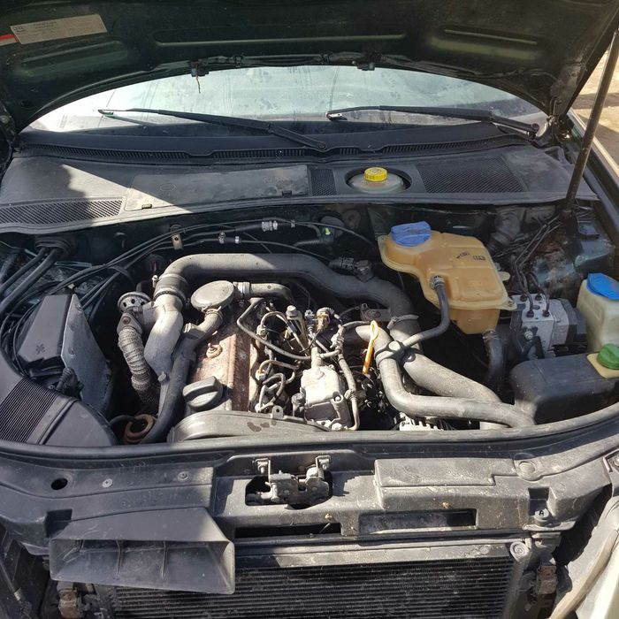 Audi A6 4B 1,9 ТДИ на части