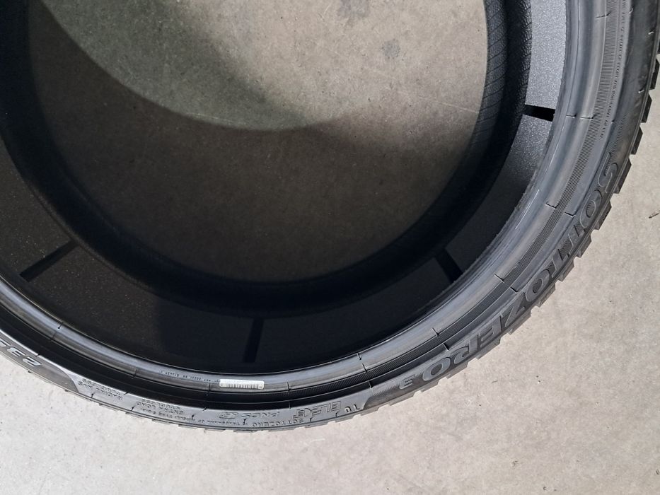 Anvelope second iarna 235 35 R20 Pirelli T0 Elect 6/7mm 2022