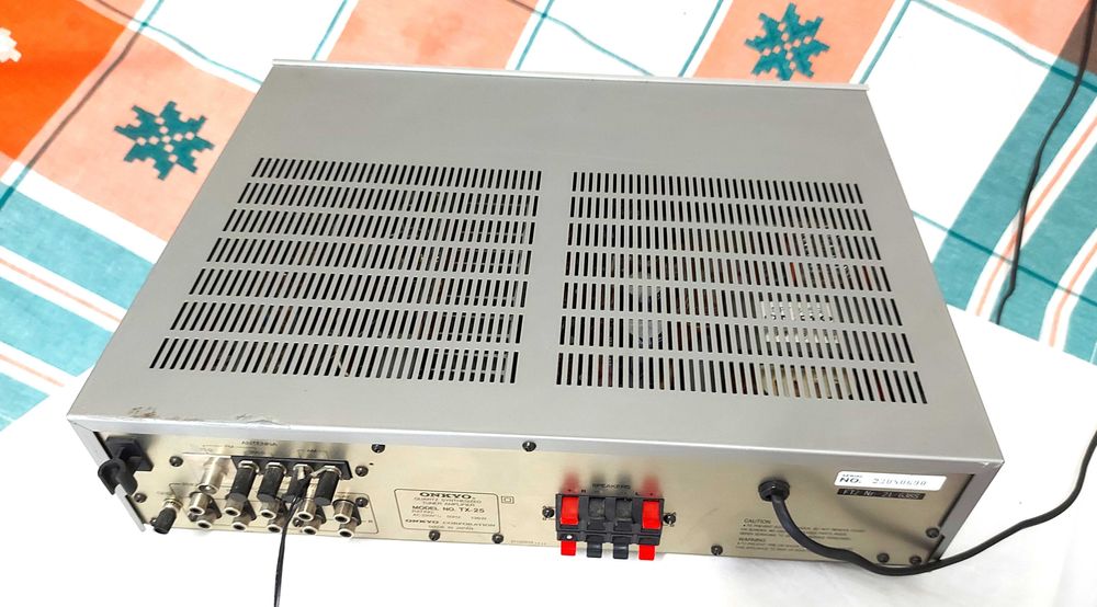 Amplificator cu radio Onkyo TX 25