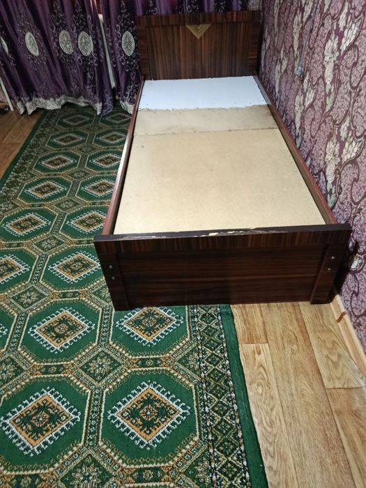 Очень срочно продаю кровать