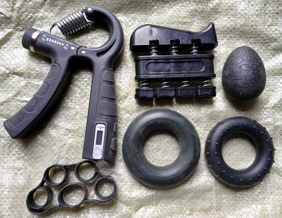 Эспандеров для мышц рук и пальцев Сатылады