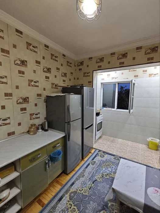 Ц13 продается 2х комн квартира.Отдельный вход.СРОЧНО!!!
