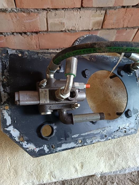 Armaturarezni gidravlik sistemasi sotiladi