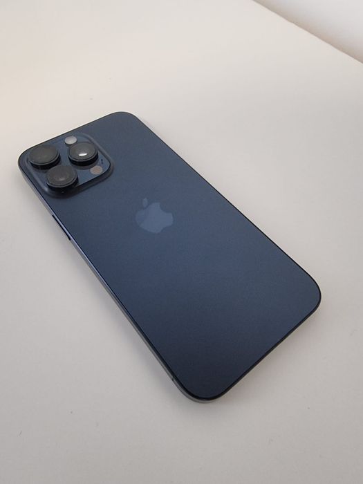 Iphone 15 pro max 1T,ca nou