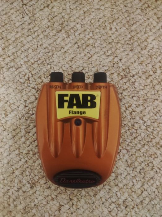 Педаль эффектов Danelectro D6 Fab Flange