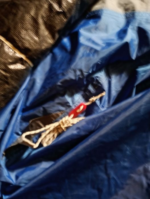 Cort Qenchua  2 persoane nou