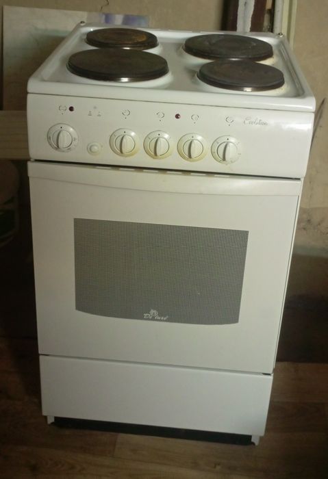 Плита электрическая De luxe