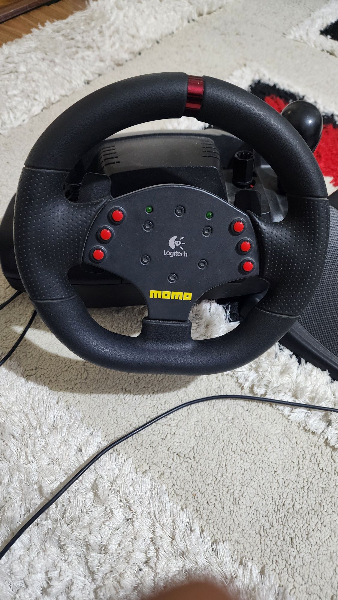 Logitech Momo Racing 360° Руль