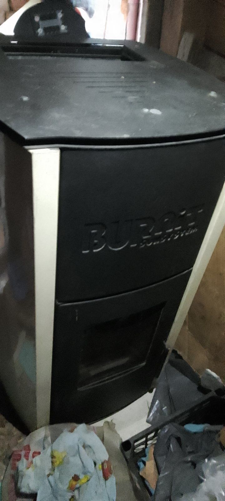 Камина на пелети Burnit.13kw