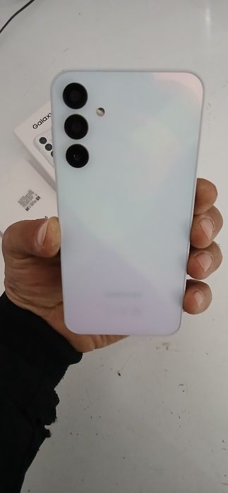 SAMSUNG  A15  6/128 сотилади.