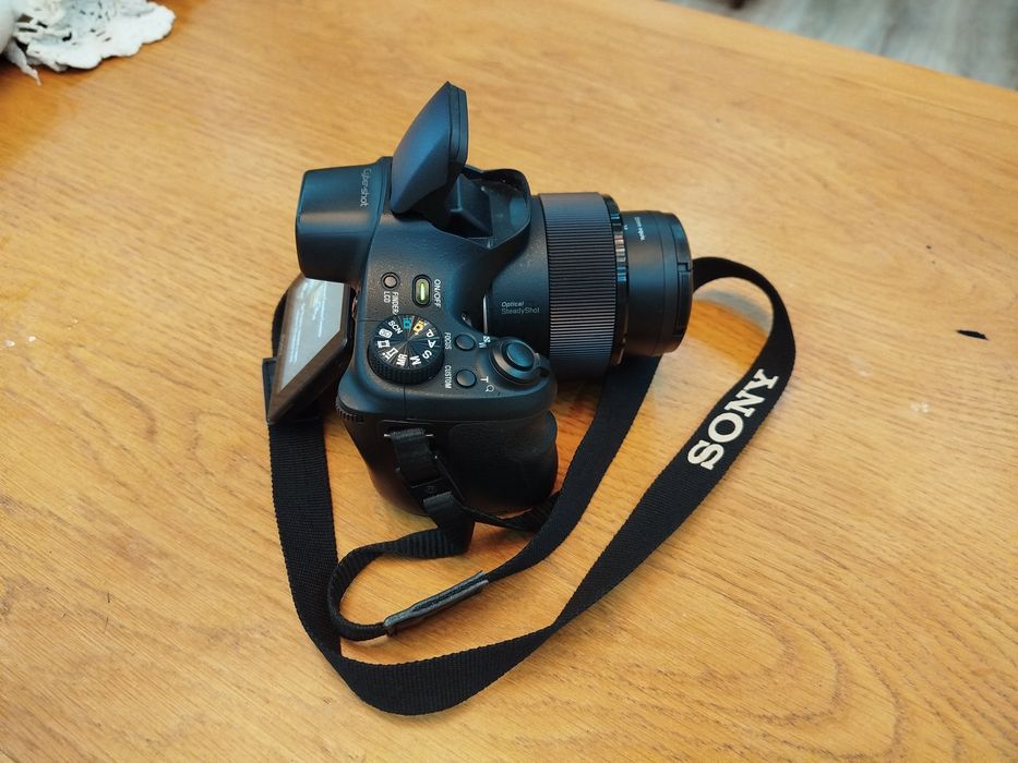 Фотоапарат Sony DSC-HX300