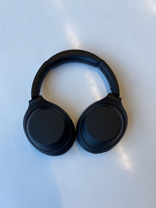 Наушники Sony WH-1000XM4 Black