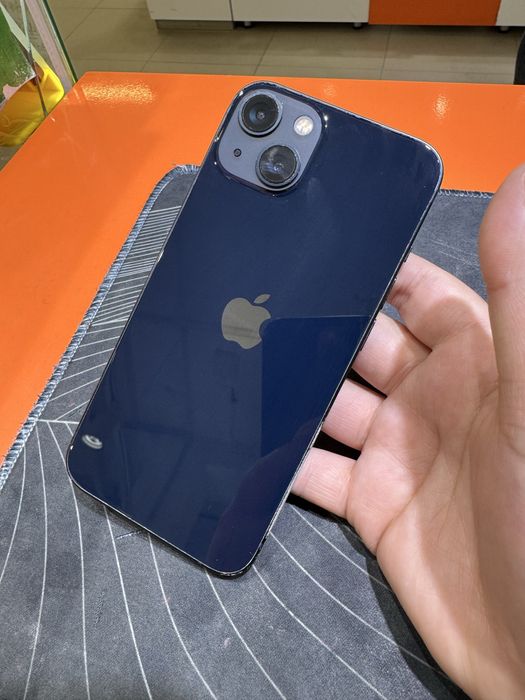 Продам айфон 13 на 128 гб в хорошем состояние